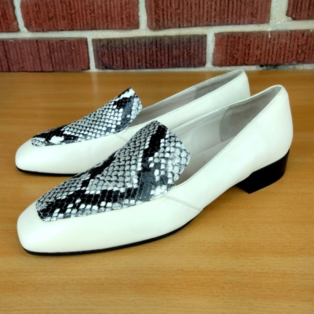 NWOT Aeyde Angi Nappa Leather Snakeskin Flats in Cream/Python Sz. 36